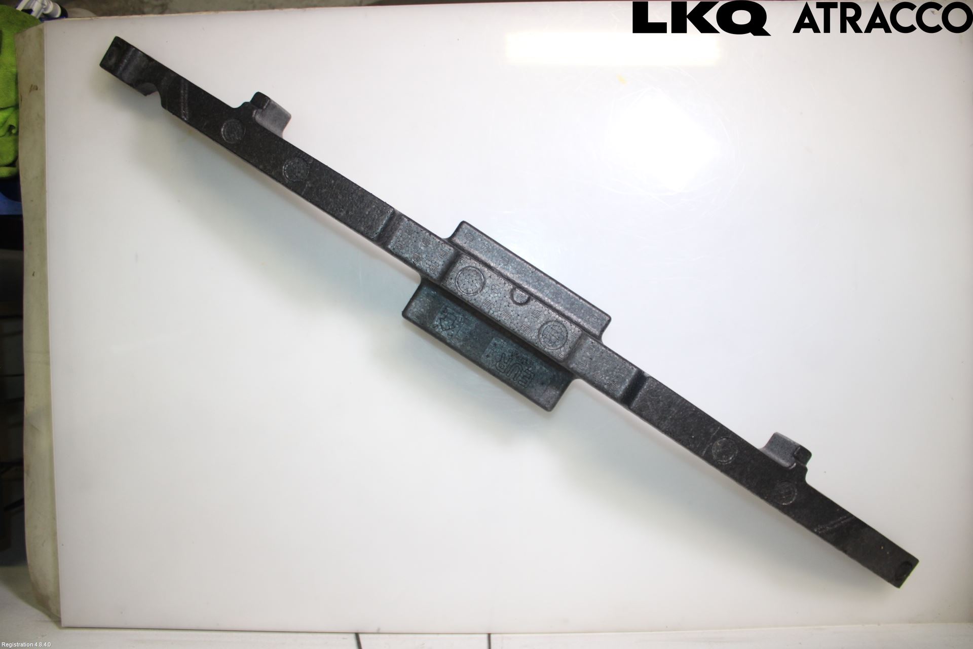 Nissan LEAF 11-17 Stötfångar Deformelement Fram