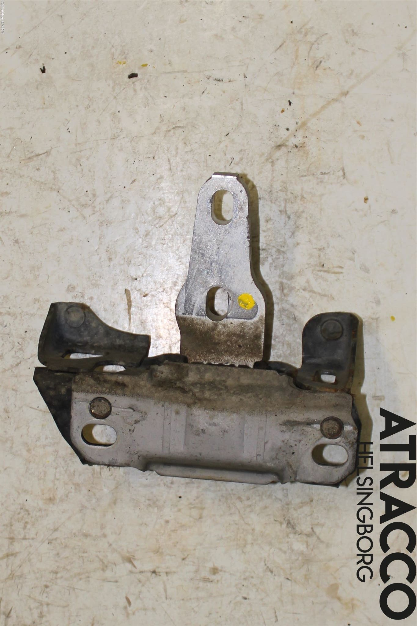 Ford FIESTA 13-17 Motorfäste