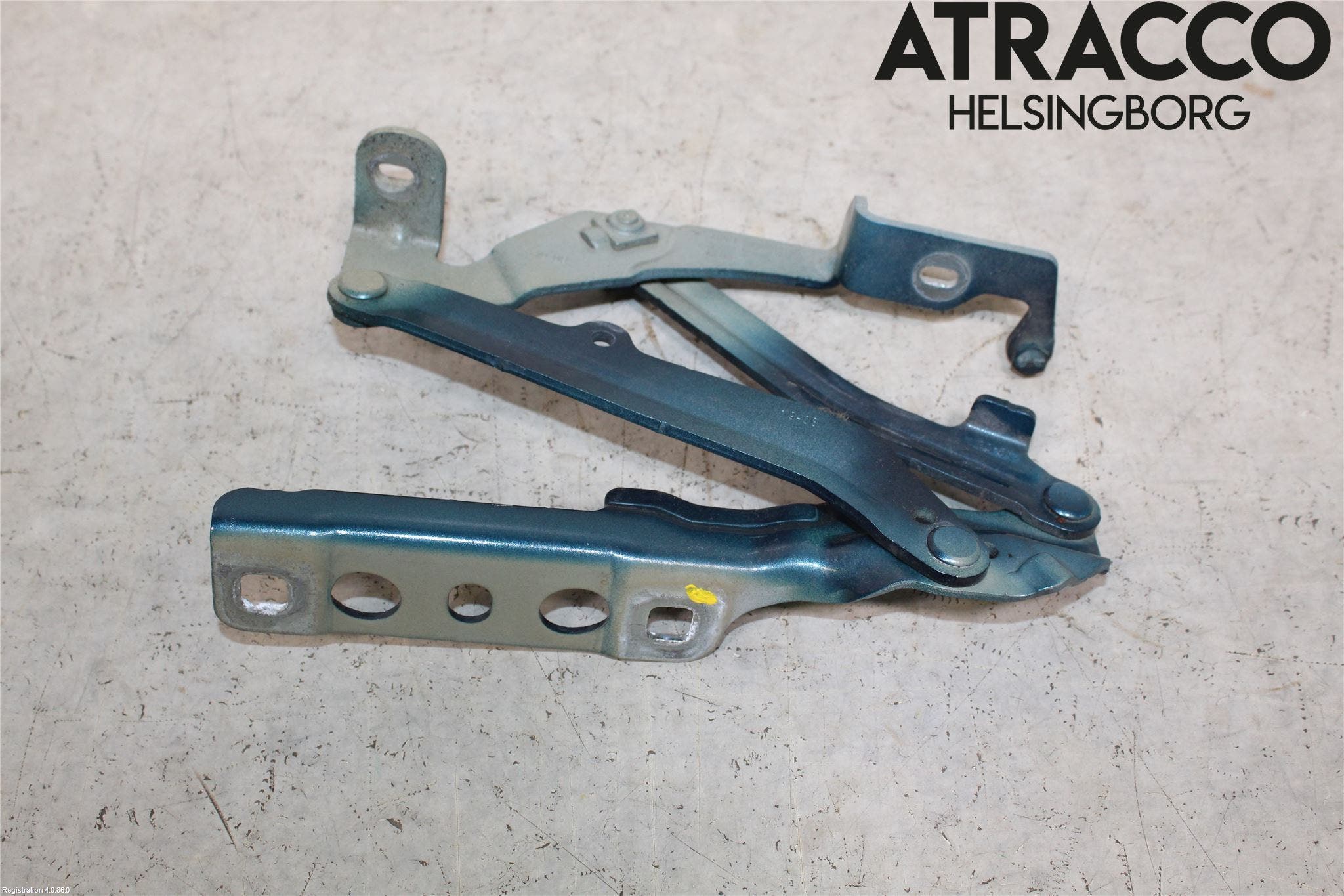 Peugeot 5008 17-24 Huvgångjärn