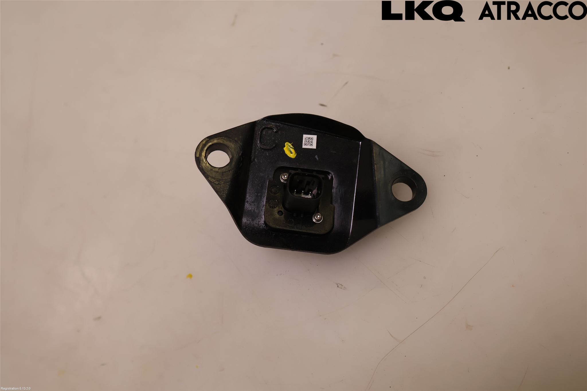 Toyota YARIS XP130 12-14 Parkeringshjälp Kamera