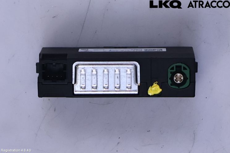 Porsche TAYCAN 20- Usb Connection