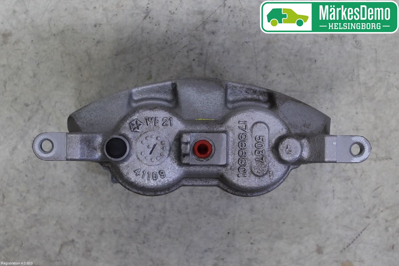 Fiat FREEMONT Bromsok Fram Vänster