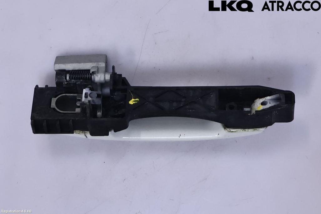 Nissan QASHQAI+2  10-14 Dörrhandtag Yttre Vä
