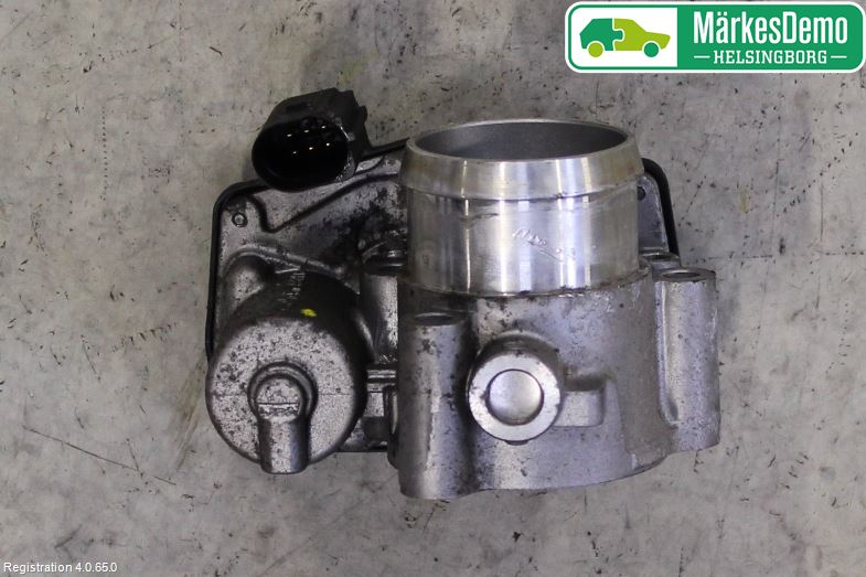 Ford FIESTA 13-17 Injspjällhus