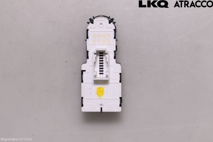 Toyota PROACE II 16- Strömställare Elhiss