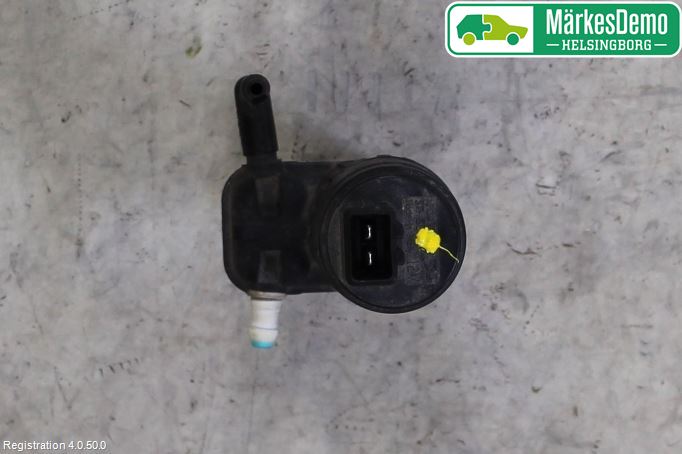 Fiat TIPO/CROSS 16- Spolarpump Vindruta