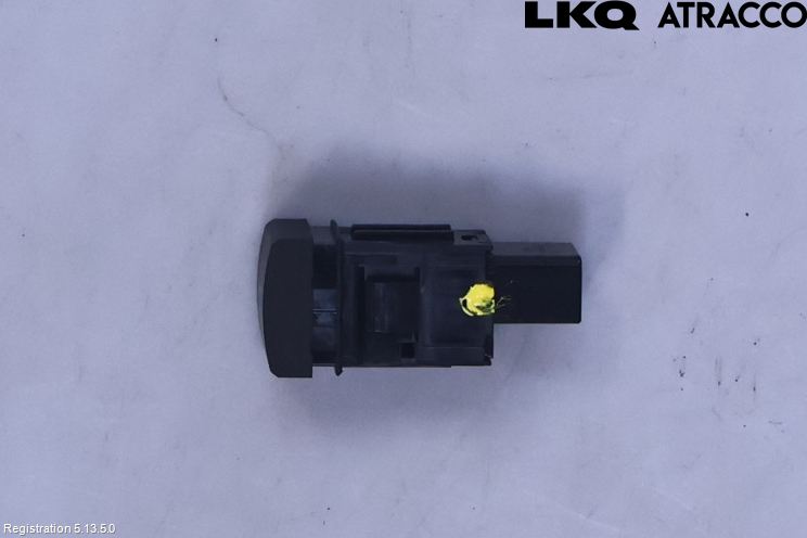 Toyota RAV4 19- Strömställare Baklucka