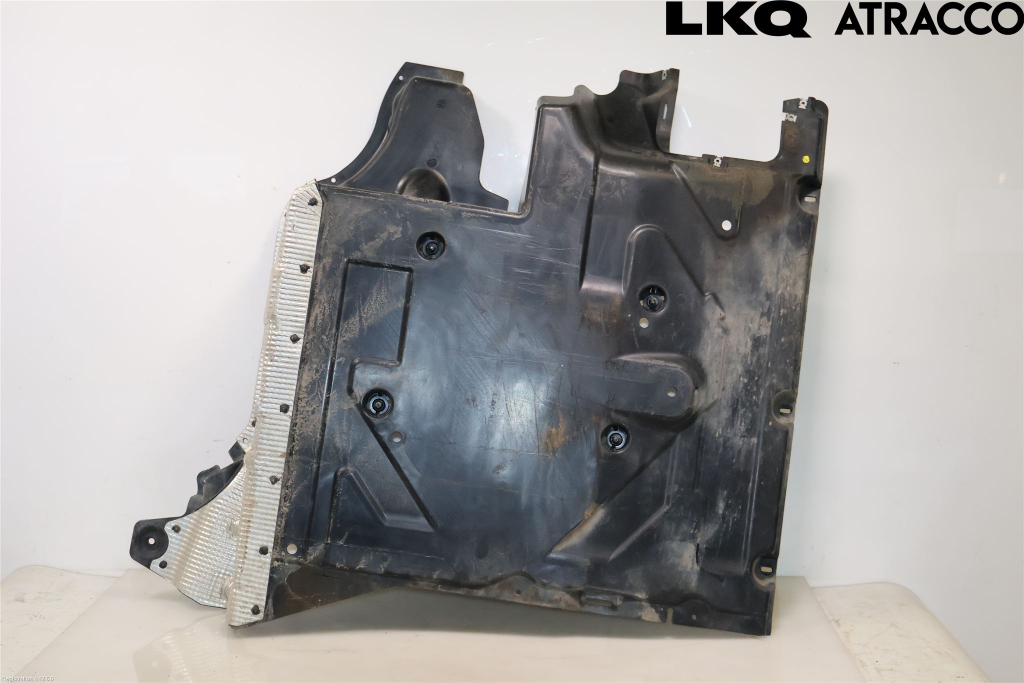 Volkswagen VW CRAFTER II / E-CRAFTER 17- Hasplåt Plåt-Plast