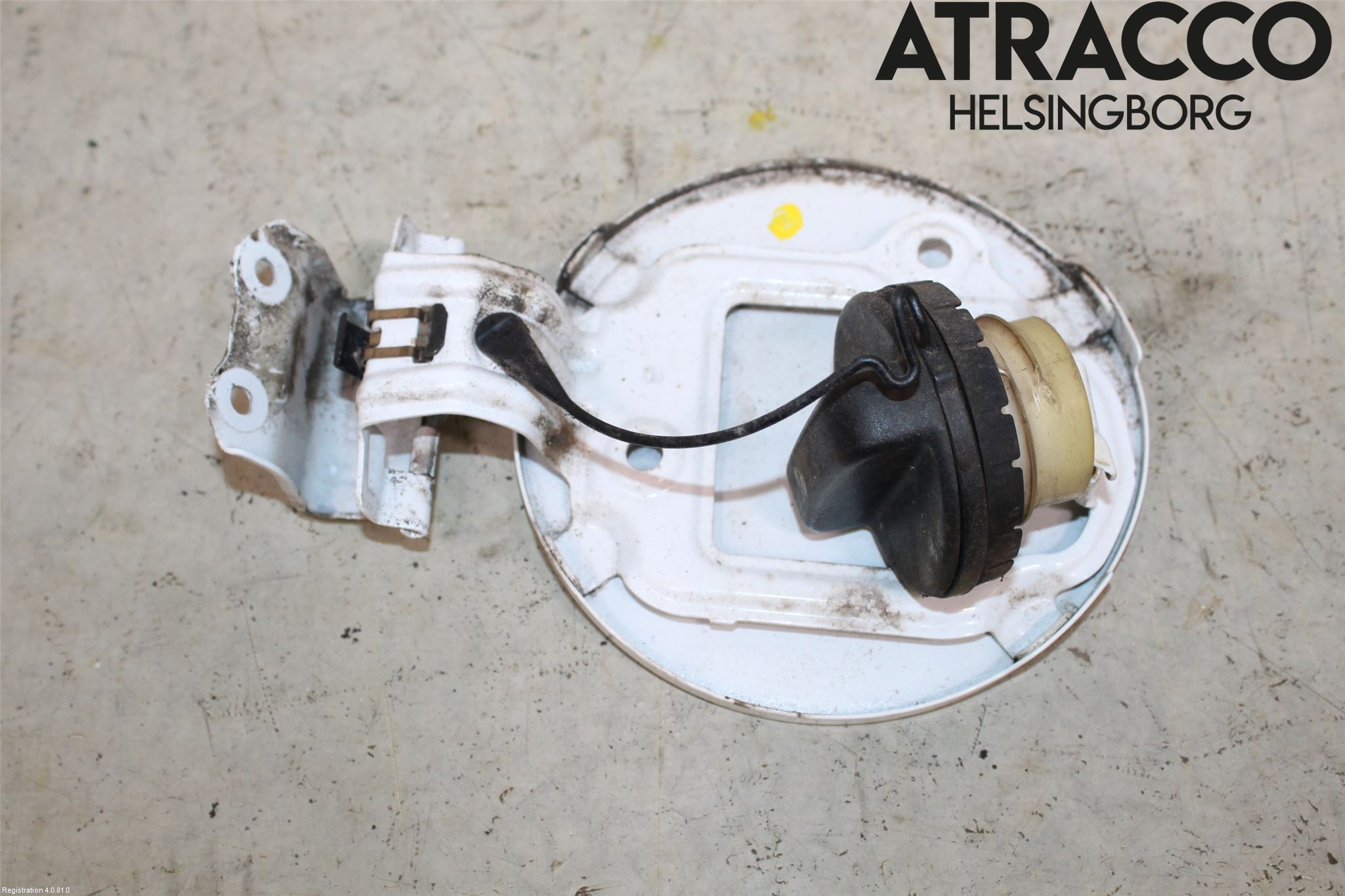 Toyota YARIS XP130 12-14 Tanklucka