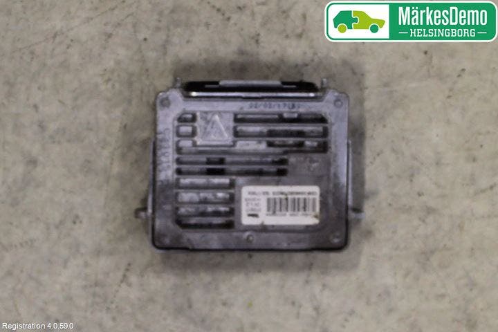 Peugeot TRAVELLER/E-TRAVELLER 16- Styrenhet Strålkastare