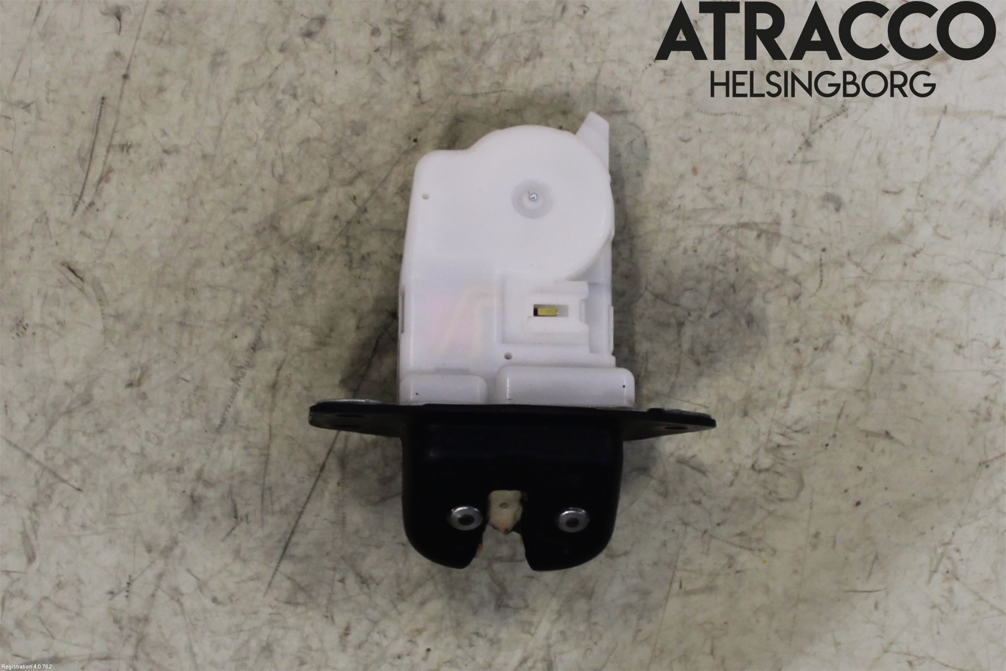 Nissan JUKE 10-14 Låskista Baklucka