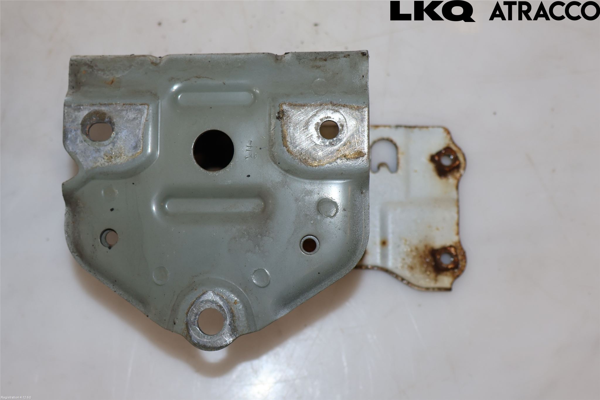 Toyota VERSO 09-18 Stötfångarbärjärn Bak