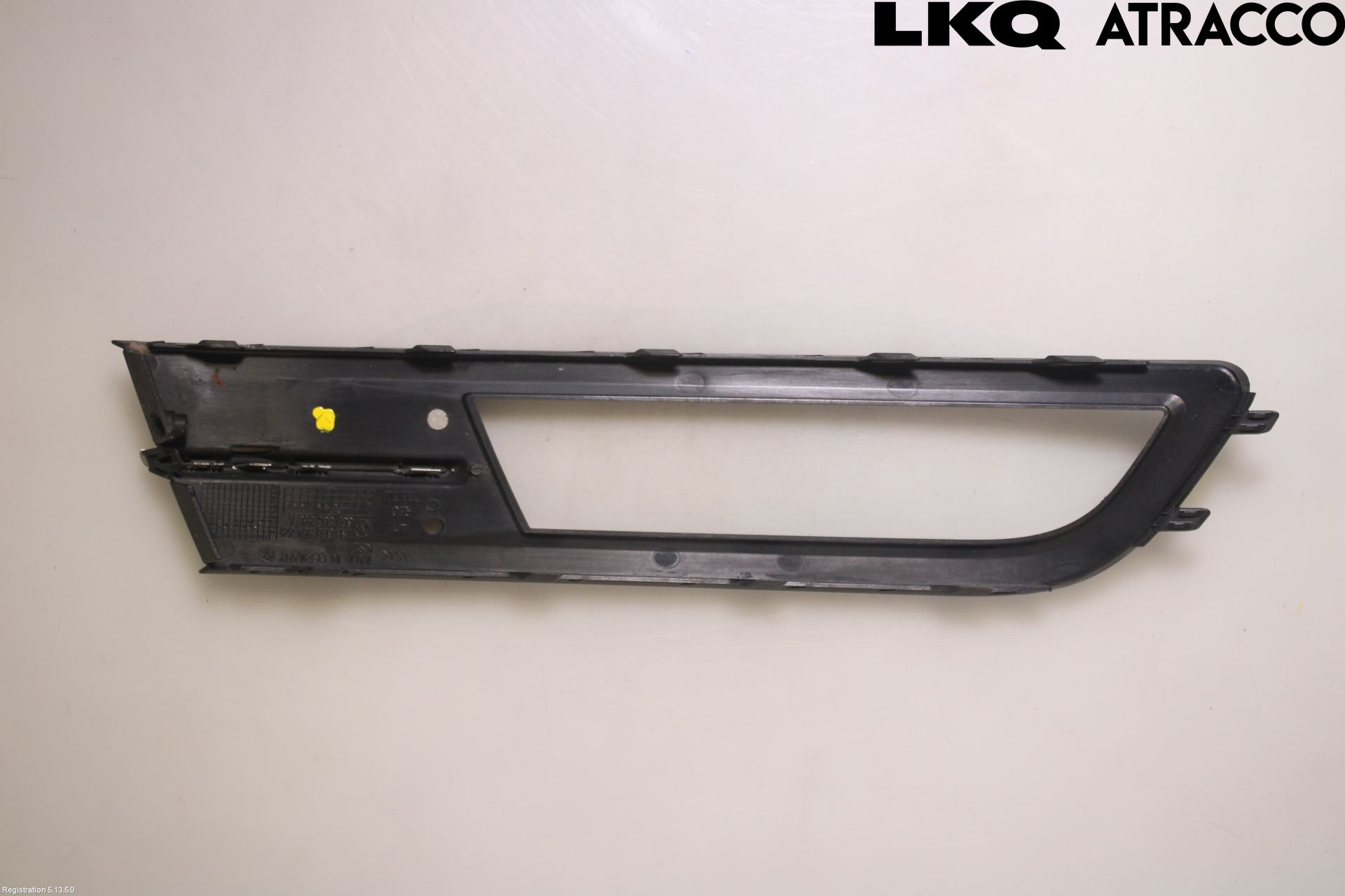 Volkswagen VW PASSAT 15-19 Dimljussarg Fram