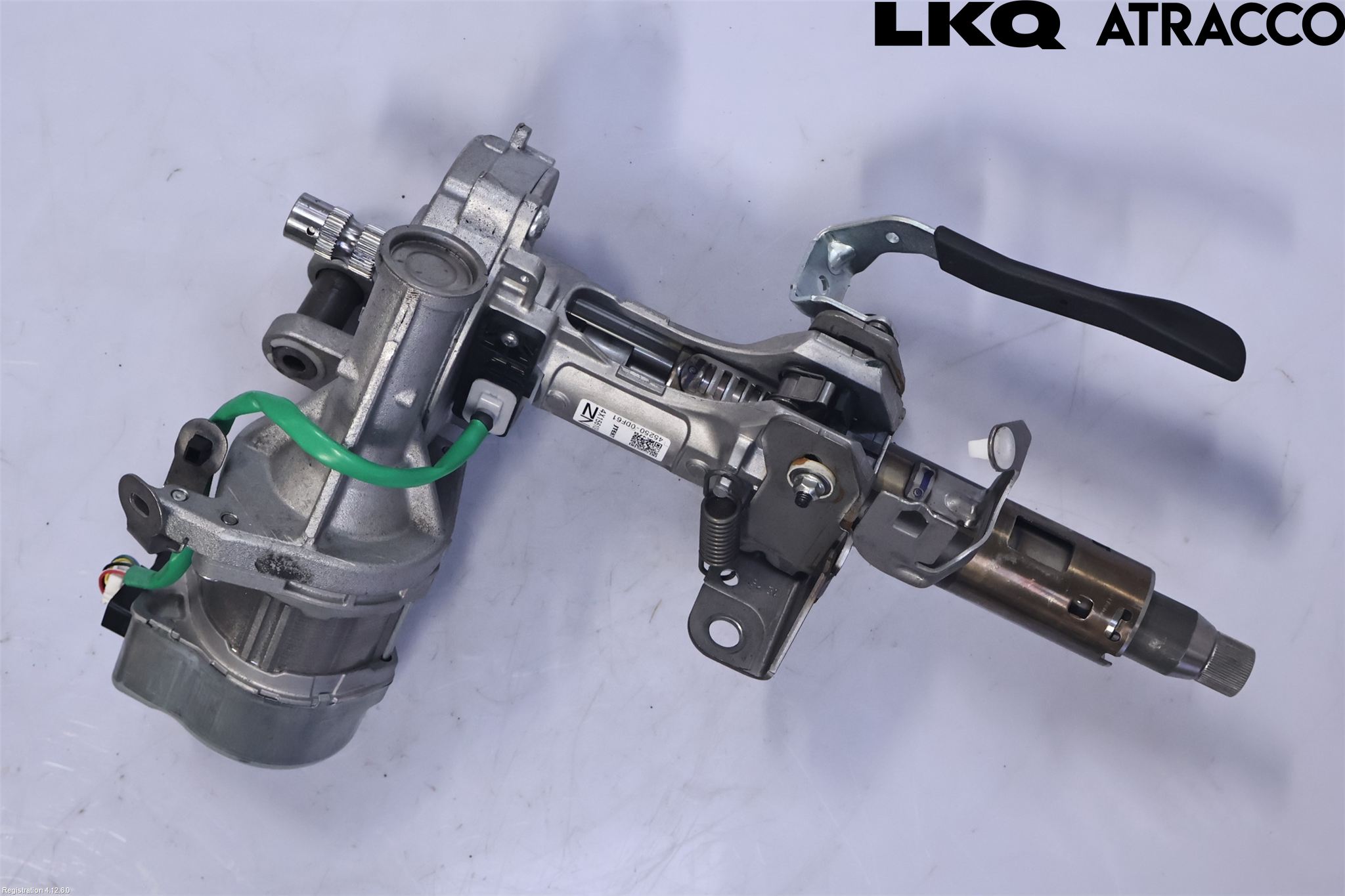 Toyota YARIS XP21 20- Rattaxelagg Med Inb Servo