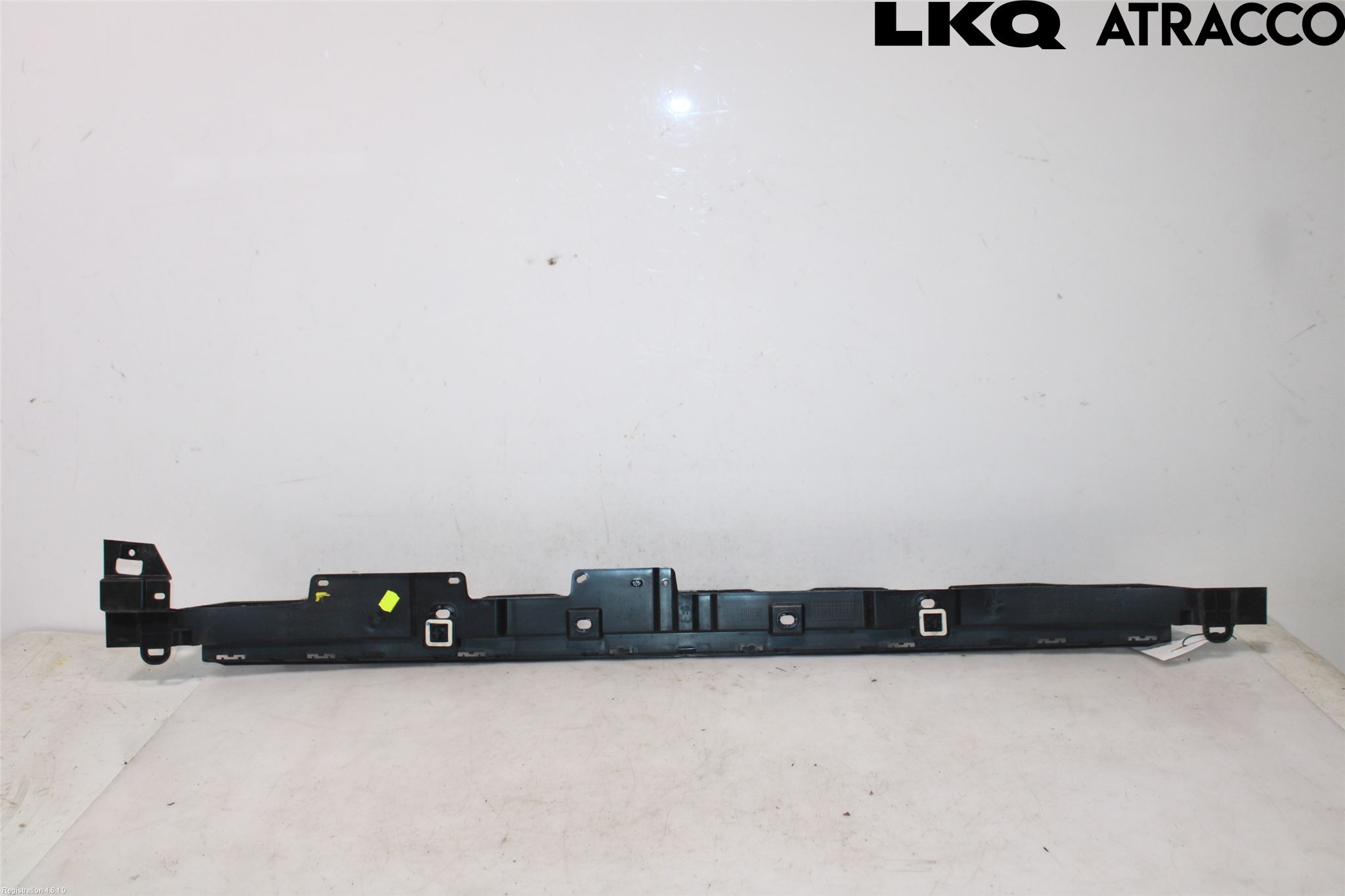 Peugeot 2008/E-2008 20- Stötfångardel Bak Mitt