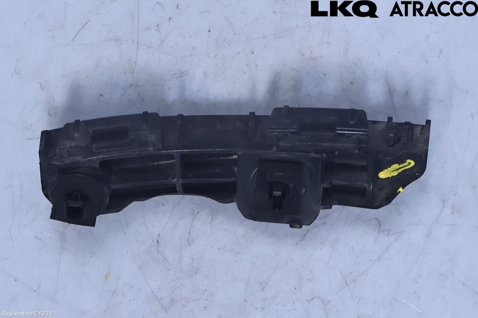 Toyota RAV4 13-18 Stötfångarfäste Bak Hö