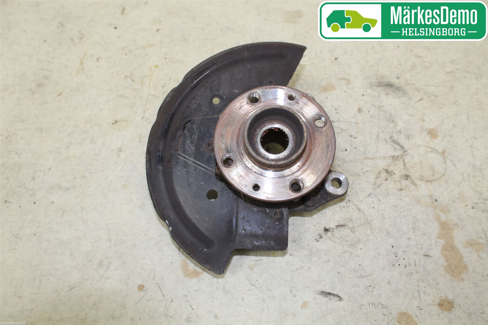 Dacia DOKKER 13- Styrspindel Lagerhus Hö