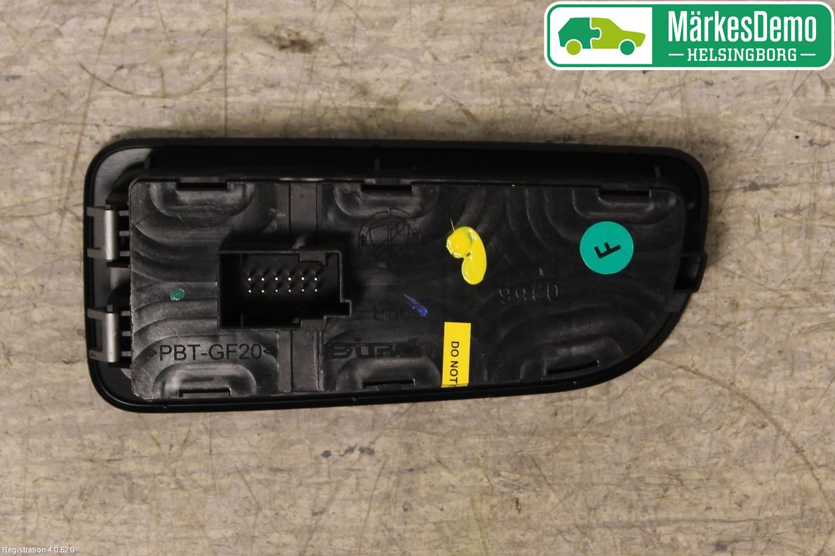 Fiat TIPO/CROSS 16- Strömställare Ljus