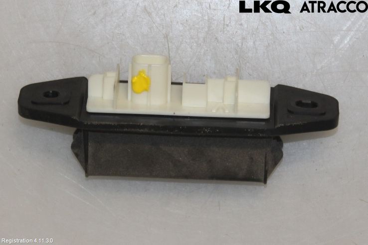 Toyota COROLLA 19- Bakluckehandtag