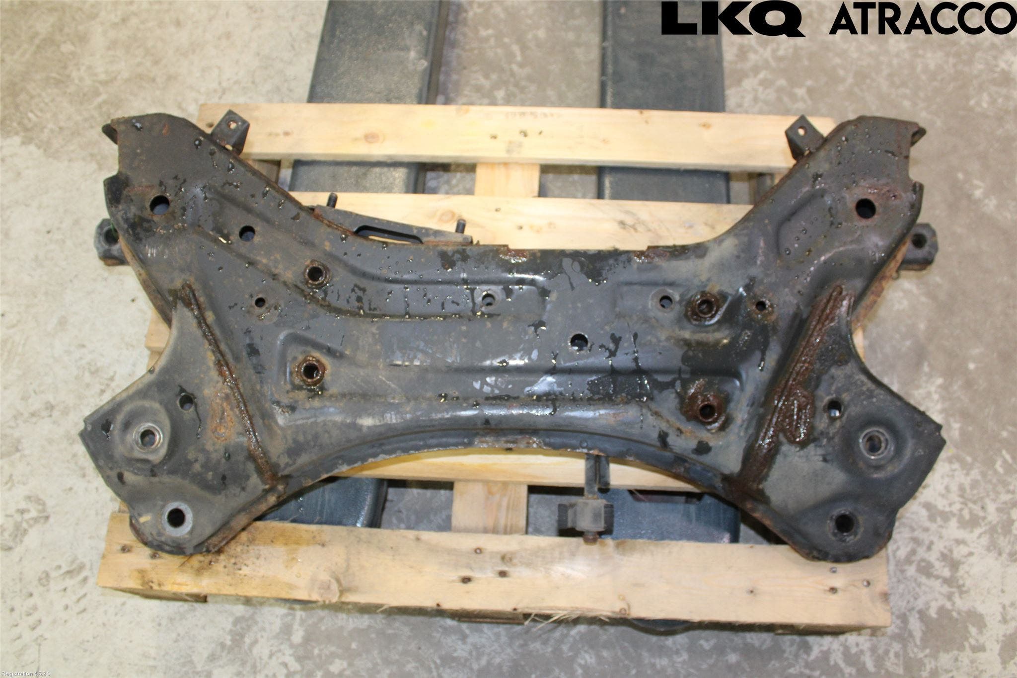 Kia SPORTAGE (SL) 11-15 Framvagnsbalk