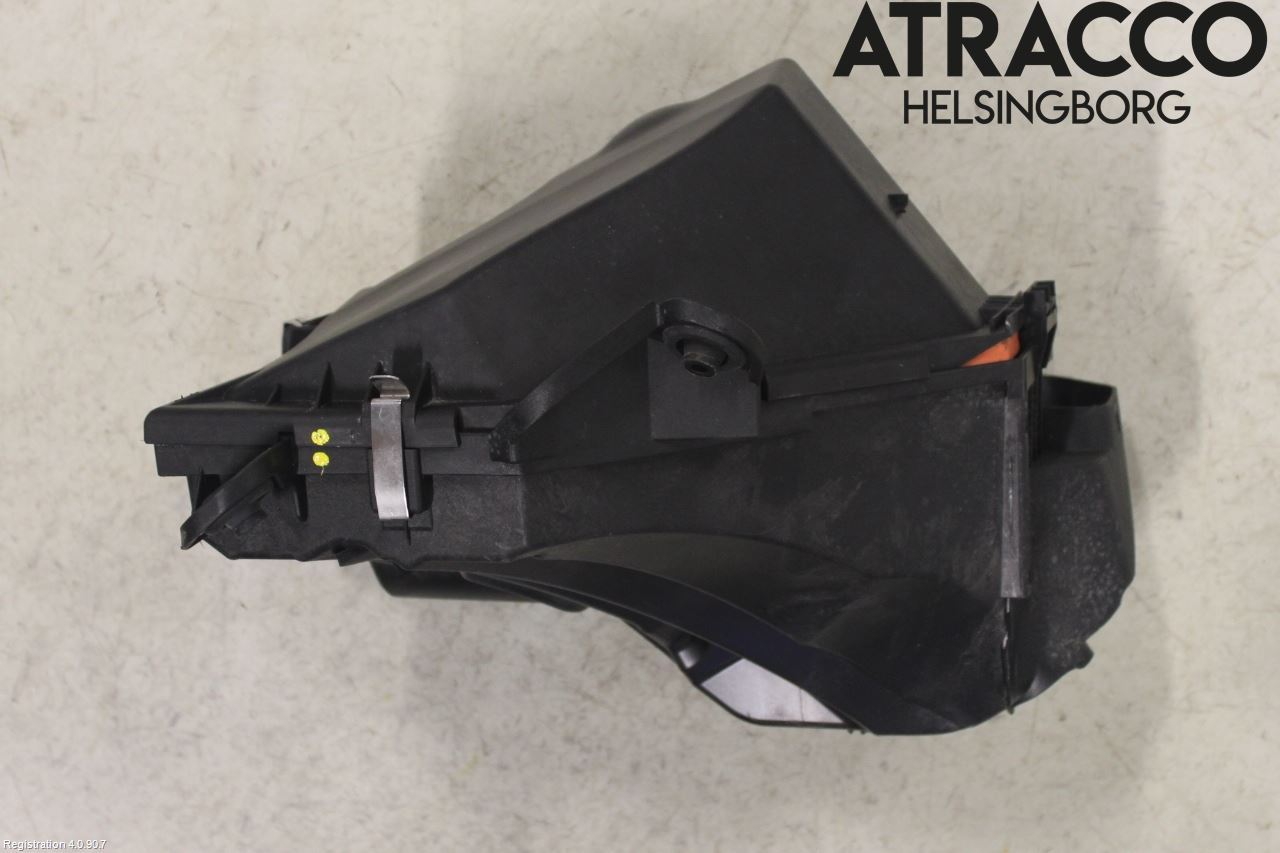 BMW 1 E87/81 5D/3D 03-11 Luftrenare