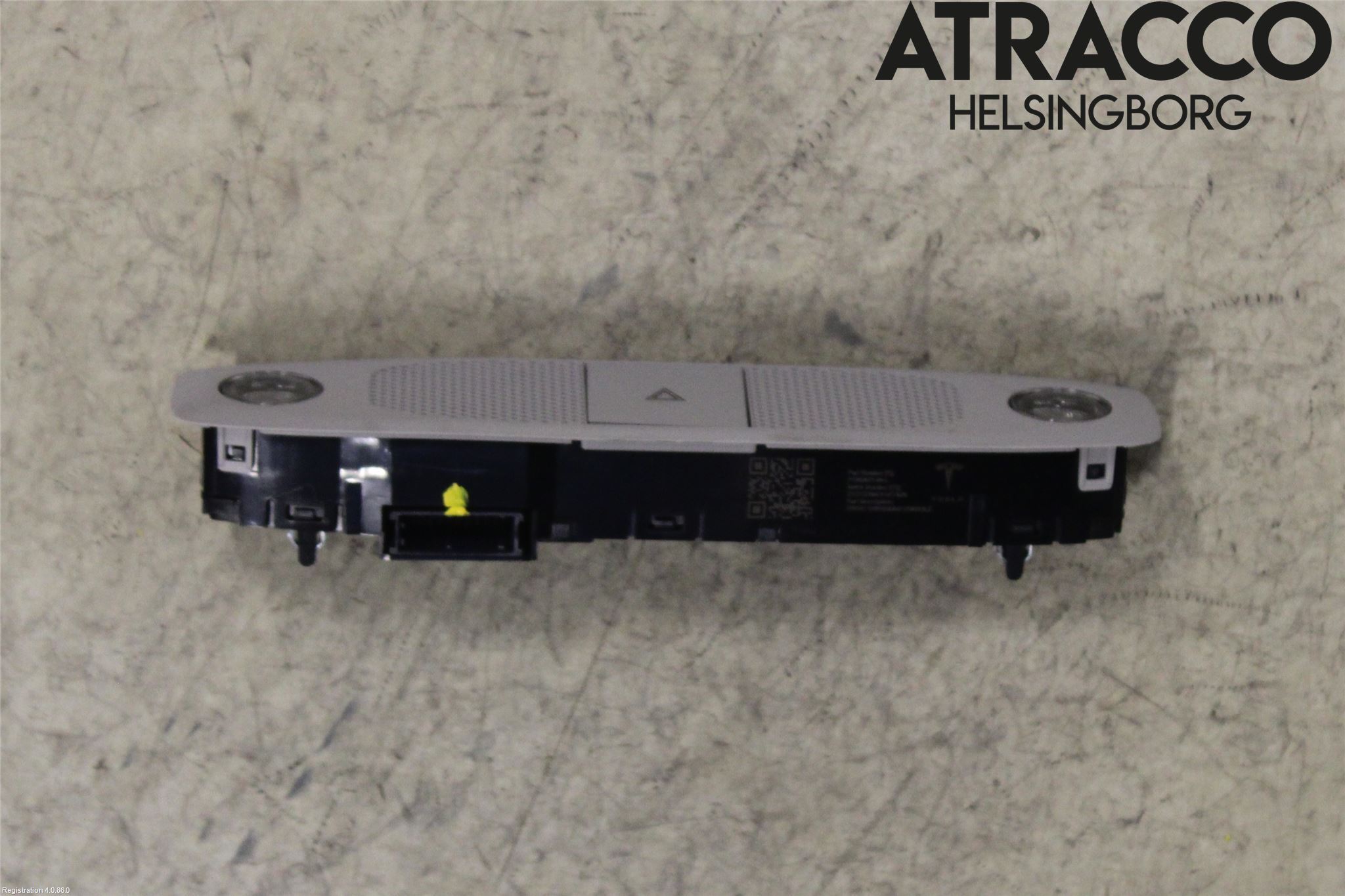 Tesla MODEL 3 17- Innerbelysning