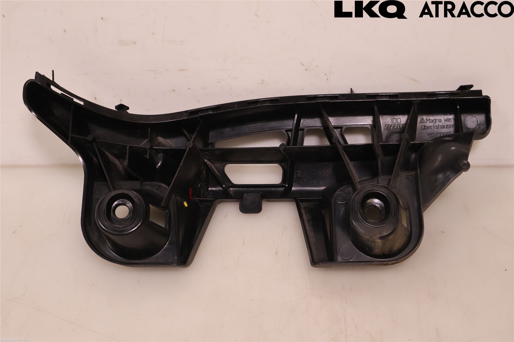 Mercedes-Benz MB CLA-KLASS (C117/X117) 13-19 Stötfångarfäste Bak Hö