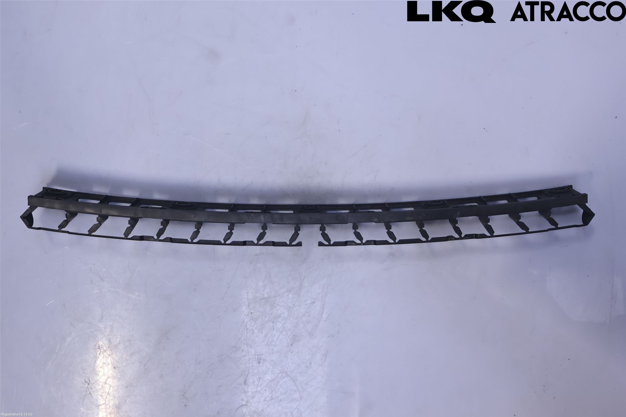 Skoda RAPID Stötfångardel Bak Mitt
