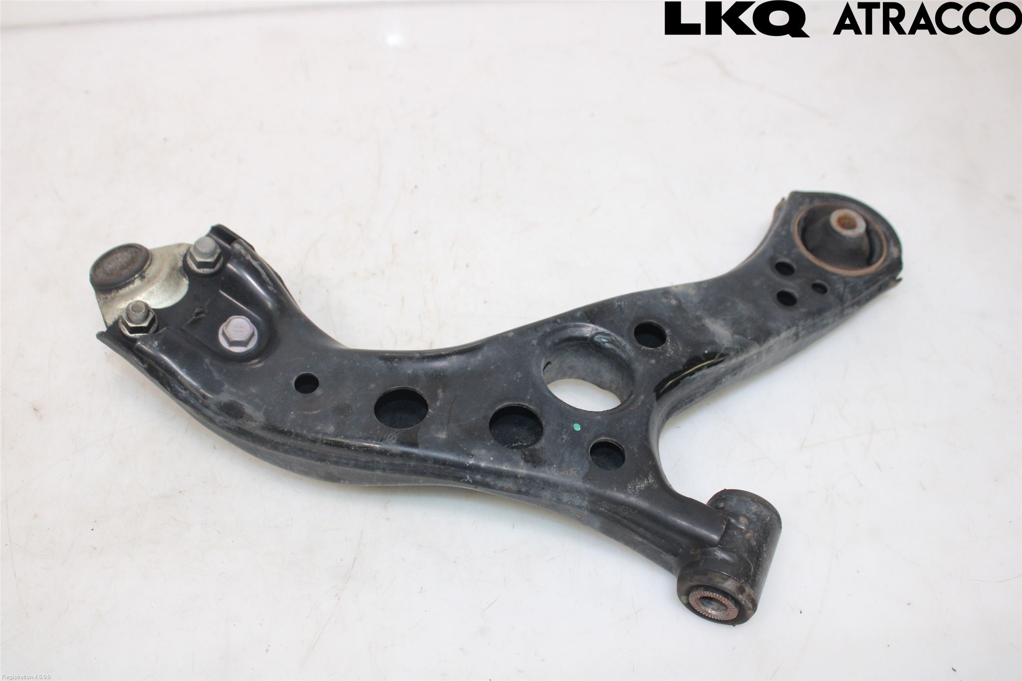 Toyota C-HR 16-23 Bärarm Fram Undre Vä