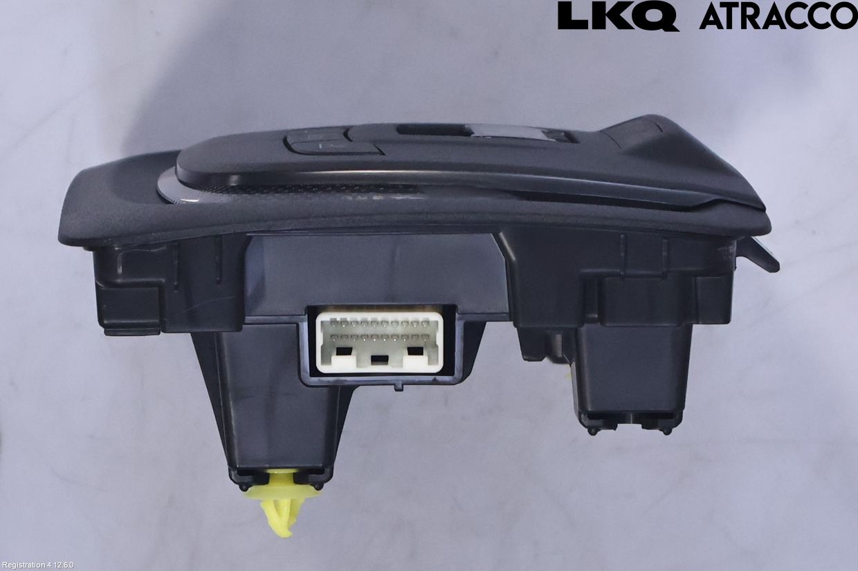 Toyota COROLLA CROSS XG10 22- Innerbelysning