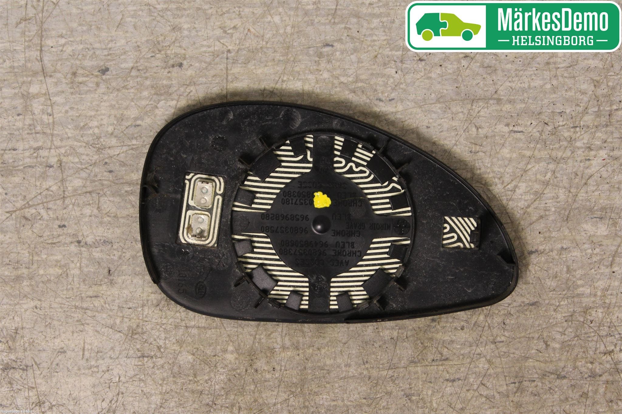 Citroen C4 I   05-10 Spegelglas Vä