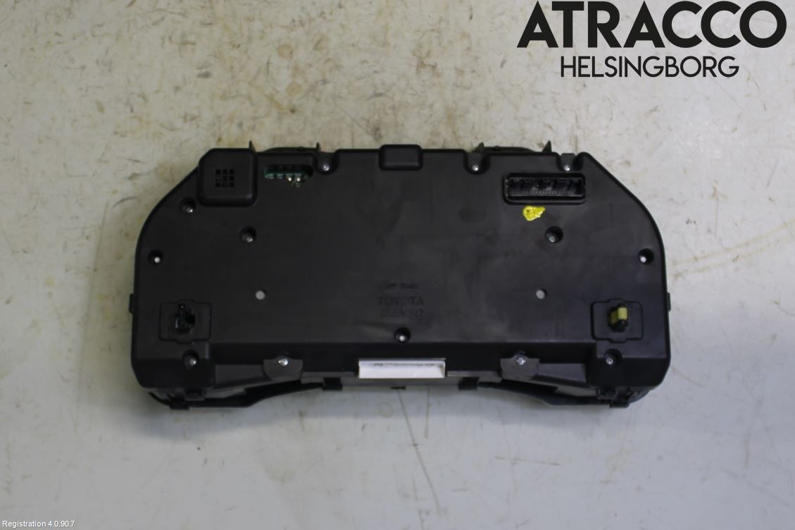 Toyota AVENSIS 09-15 Instrument Komb
