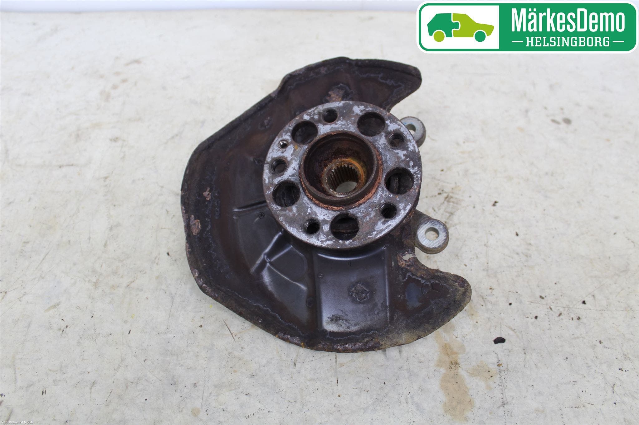 Mercedes-Benz MB B-KLASS (W245) 05-12 Styrspindel Lagerhus Vä