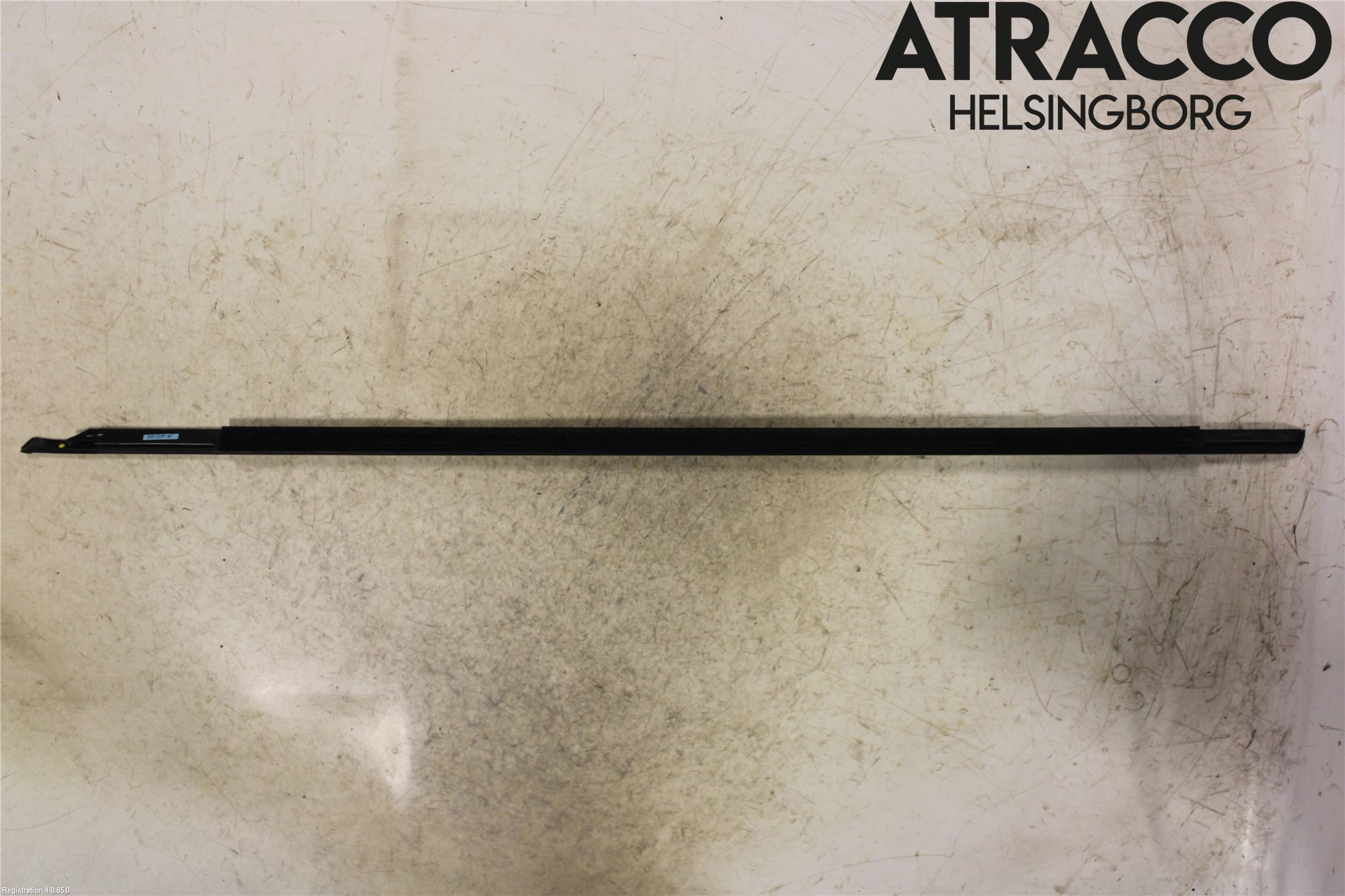 Audi A6 F2/C8 19- Dörr Dekorlist Fram Hö