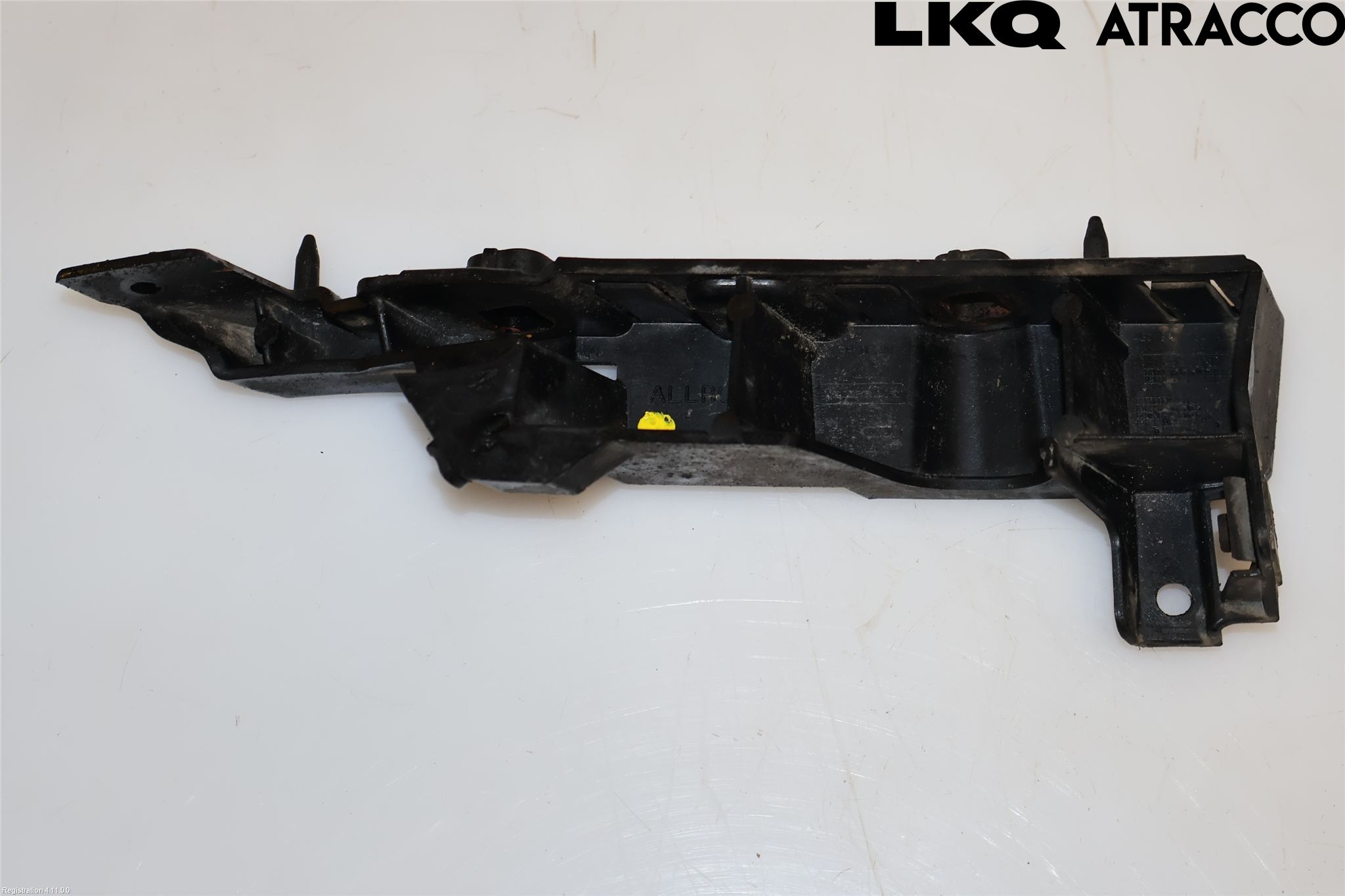 Audi A6 ALLROAD 12-18 Stötfångarfäste Fram Hö