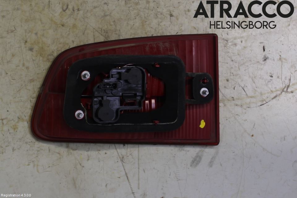 Saab 9-5     06-10 Bakljus Lucka Vä