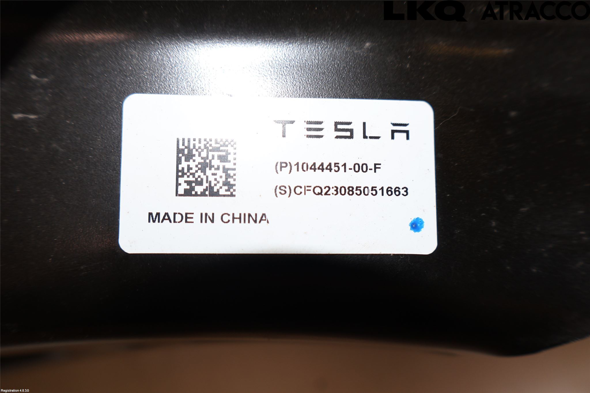 Tesla MODEL Y 21- Bärarm Bak Vänster