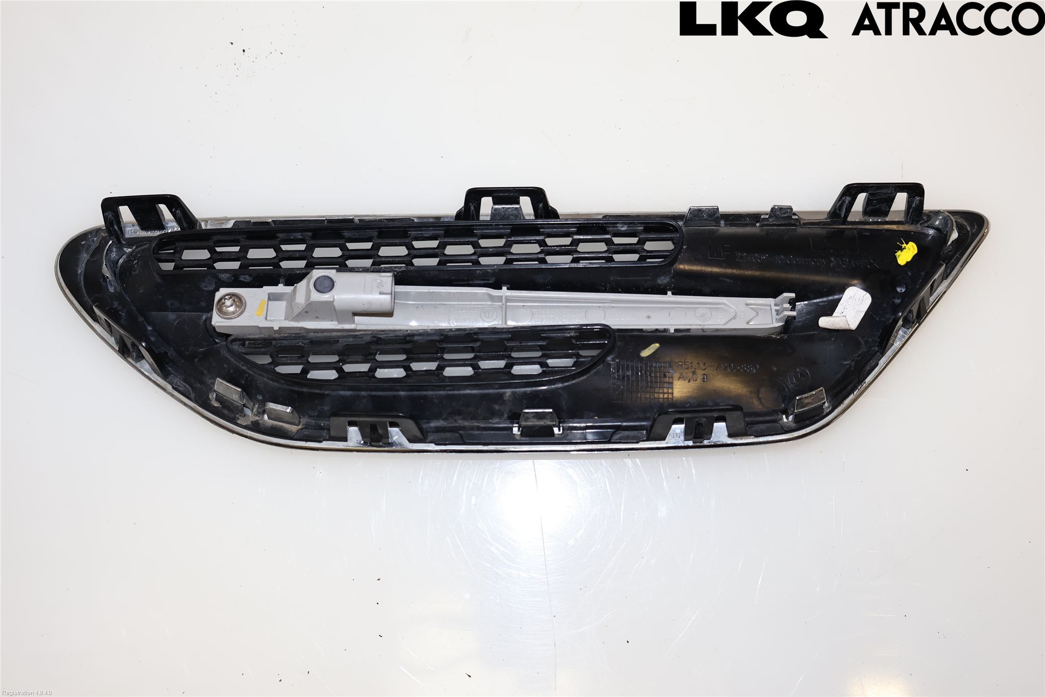 BMW 5 F10/F11/F18 09-17 List Framskärm Hö