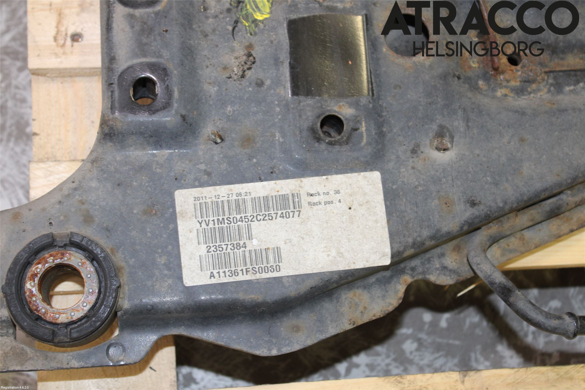 Volvo S40 08-12 Framvagnsbalk