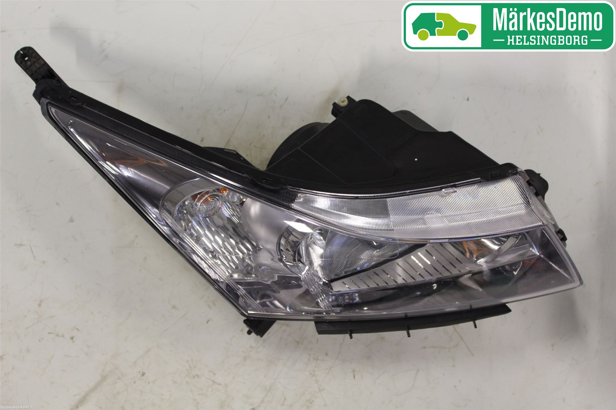 GM CHEVROLET CRUZE Strålkastare Höger