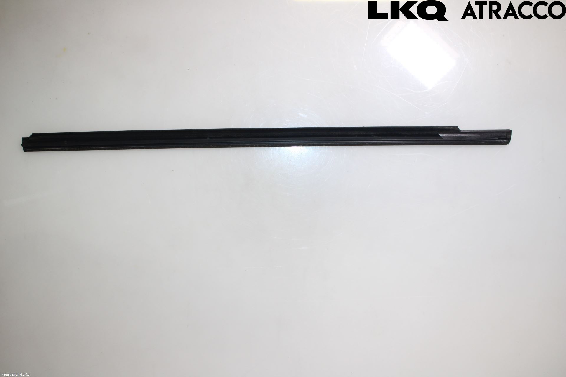 Mercedes-Benz MB E-KLASS (W212) 09-16 Dörr Dekorlist Fram Hö