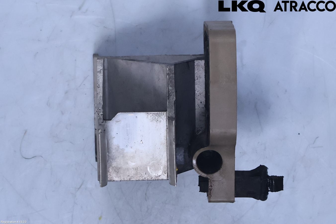 BMW 5 G30/G31/F90 17-23 Kylarfäste-Ram-Balk