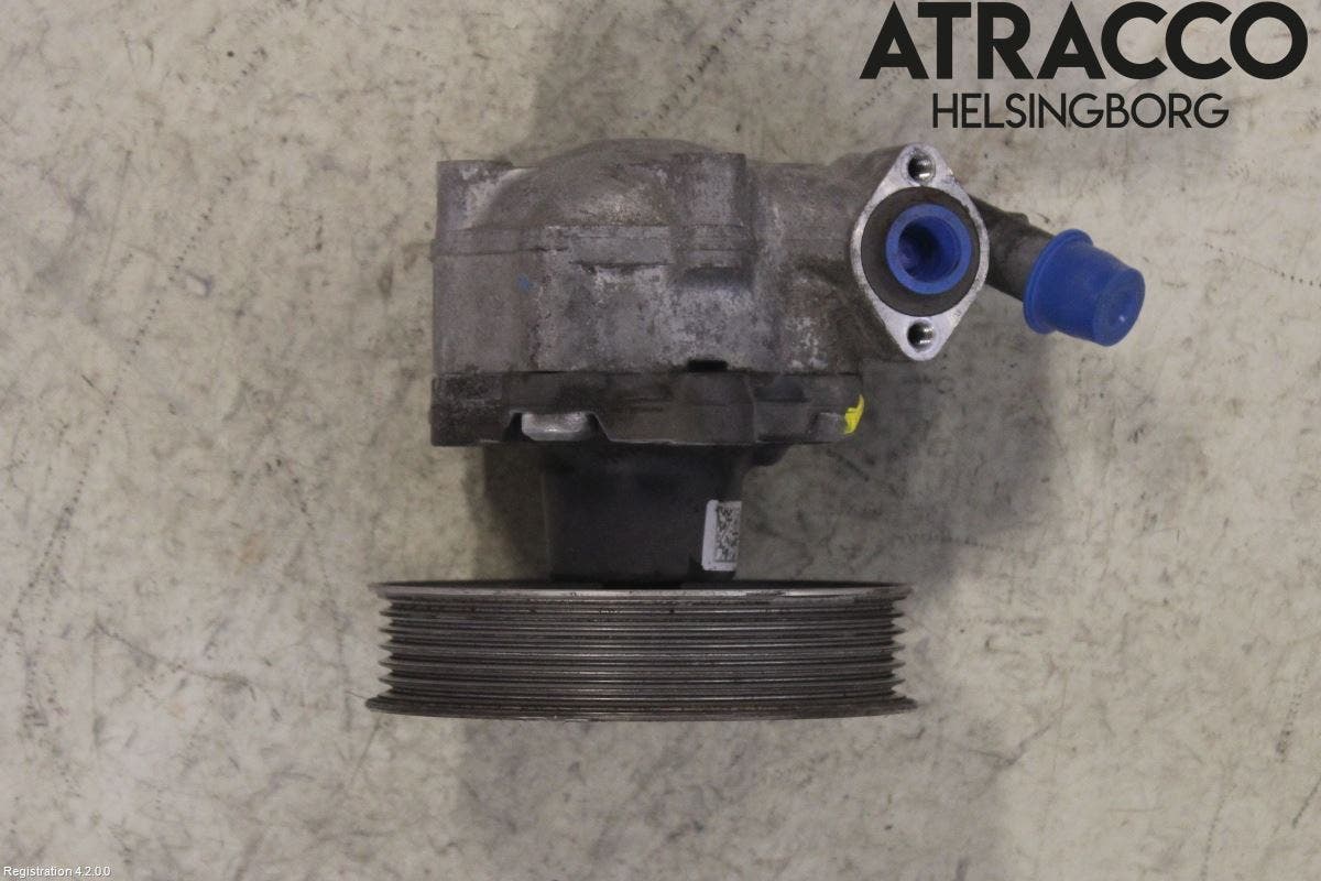 Audi A4 ALLROAD 09-16 Styrservopump