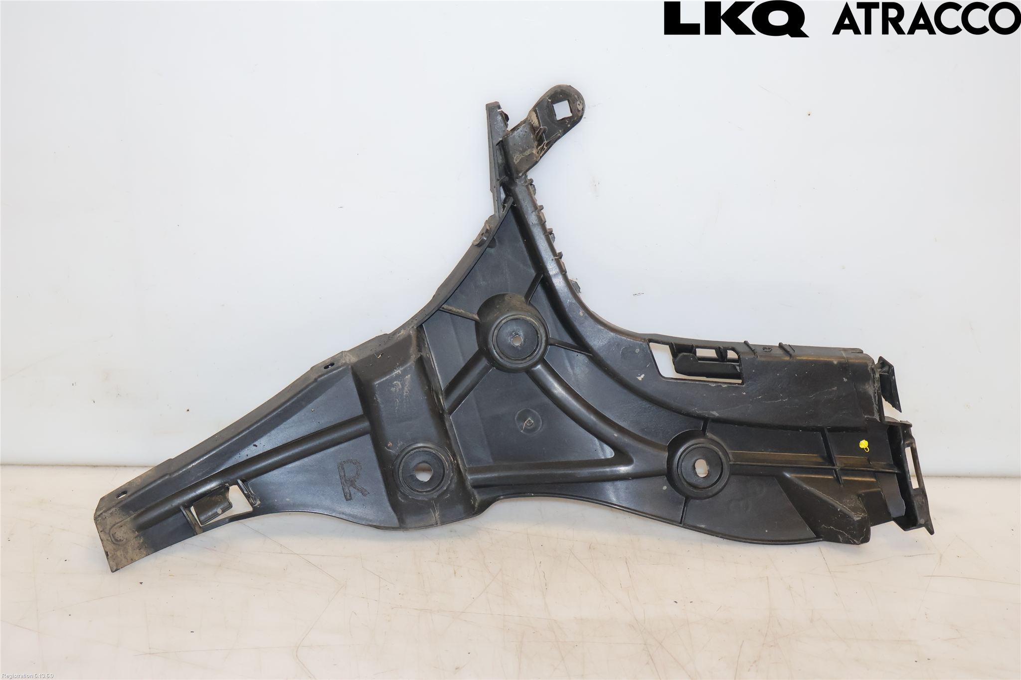 Audi A3/S3 8V 13-20 Stötfångarfäste Bak Hö