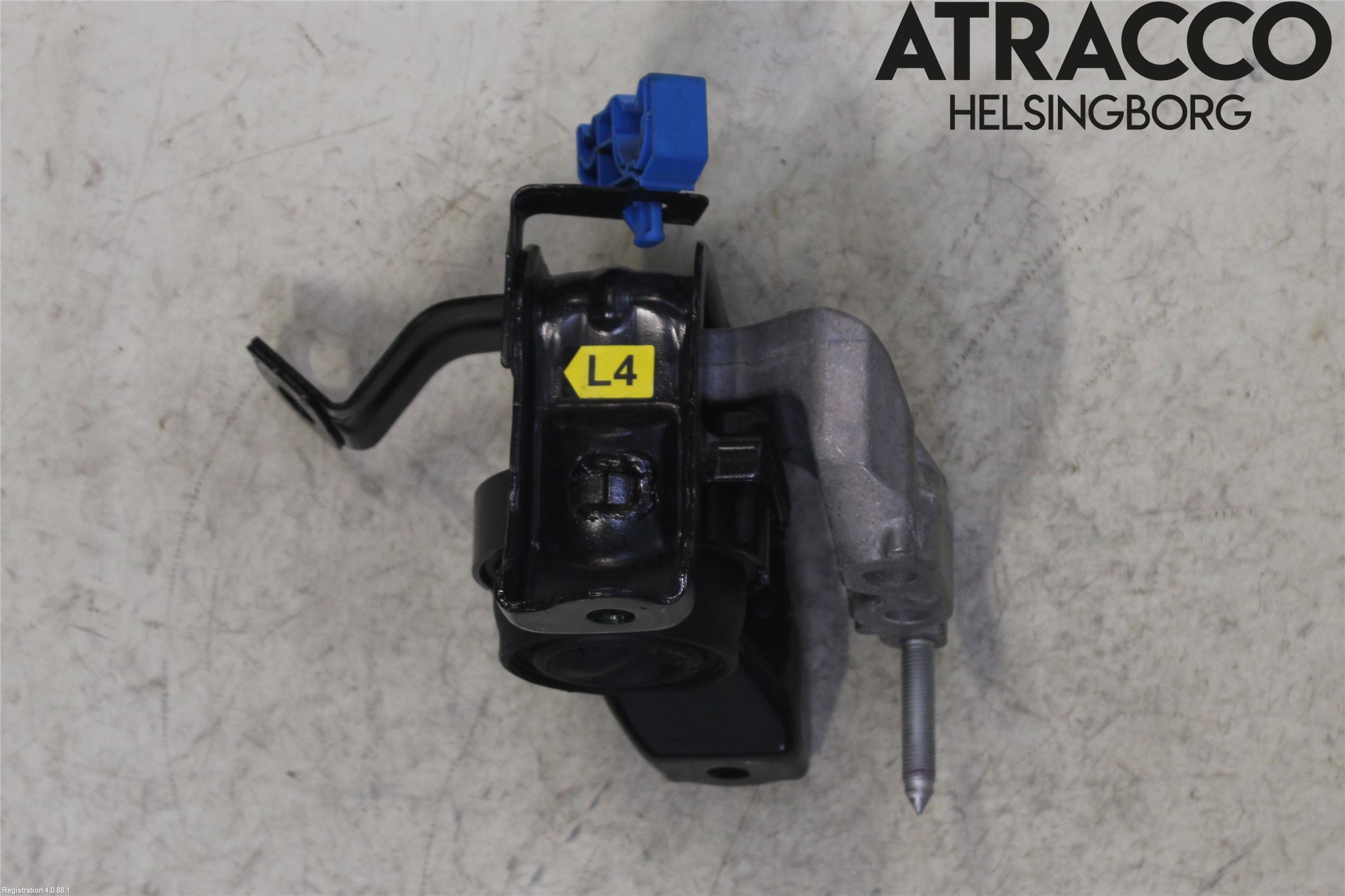 Toyota AYGO X AB70 22- Motorfäste