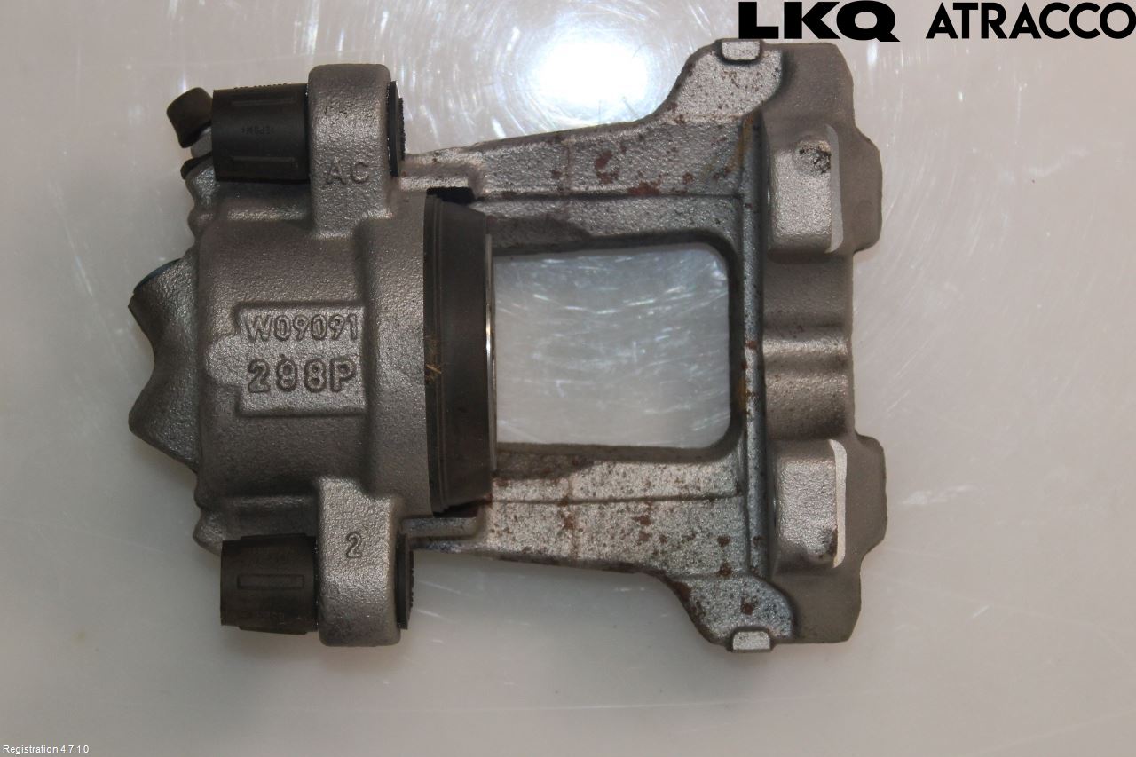 BMW 1 F20/F21 11-19 Bromsok Fram Vänster