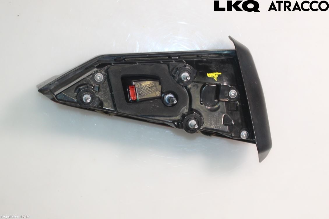 Audi A5 17- Bakljus Lucka Hö