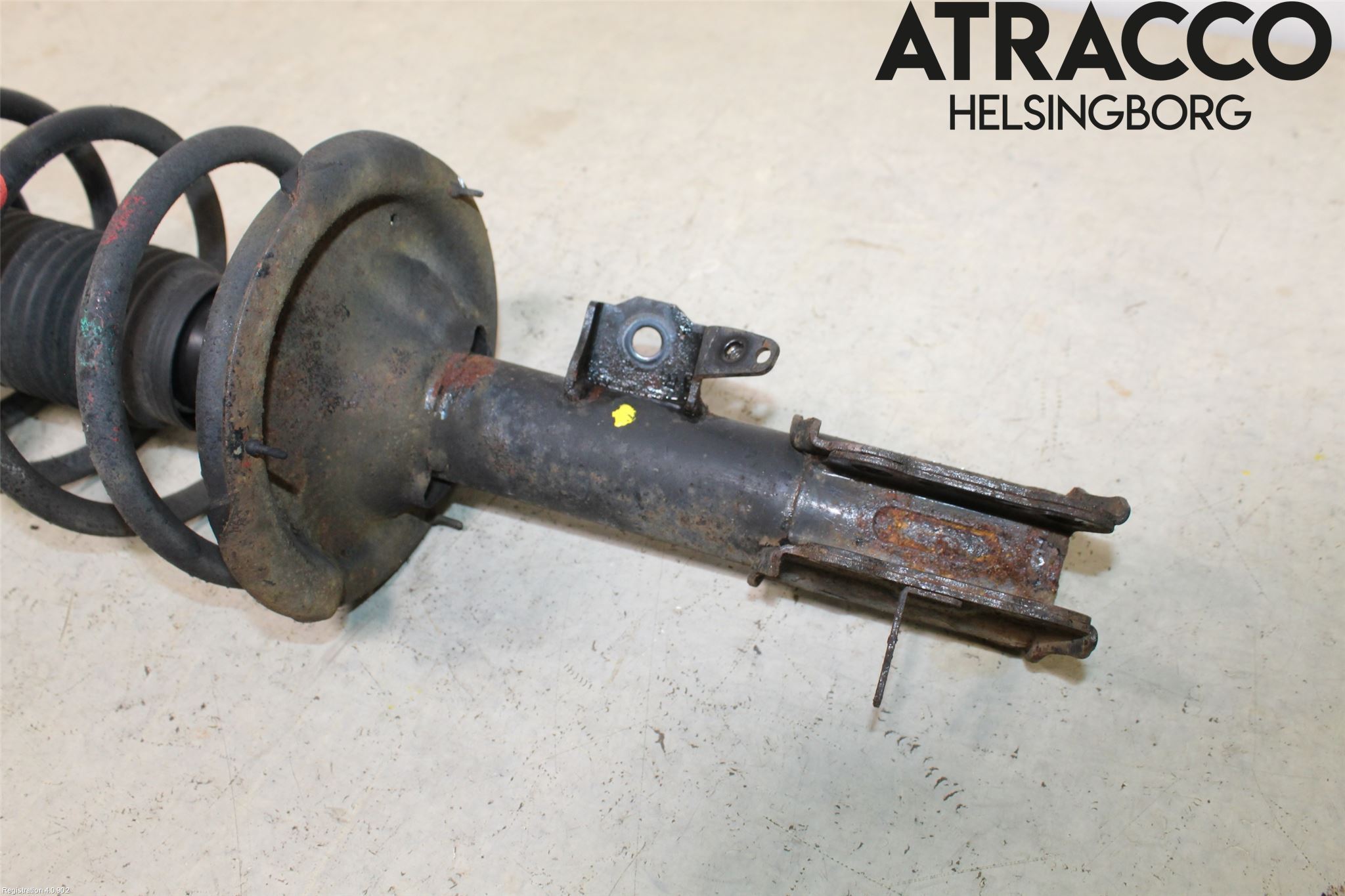 Hyundai i20 PB 09-14 Fjäderben Fram Höger