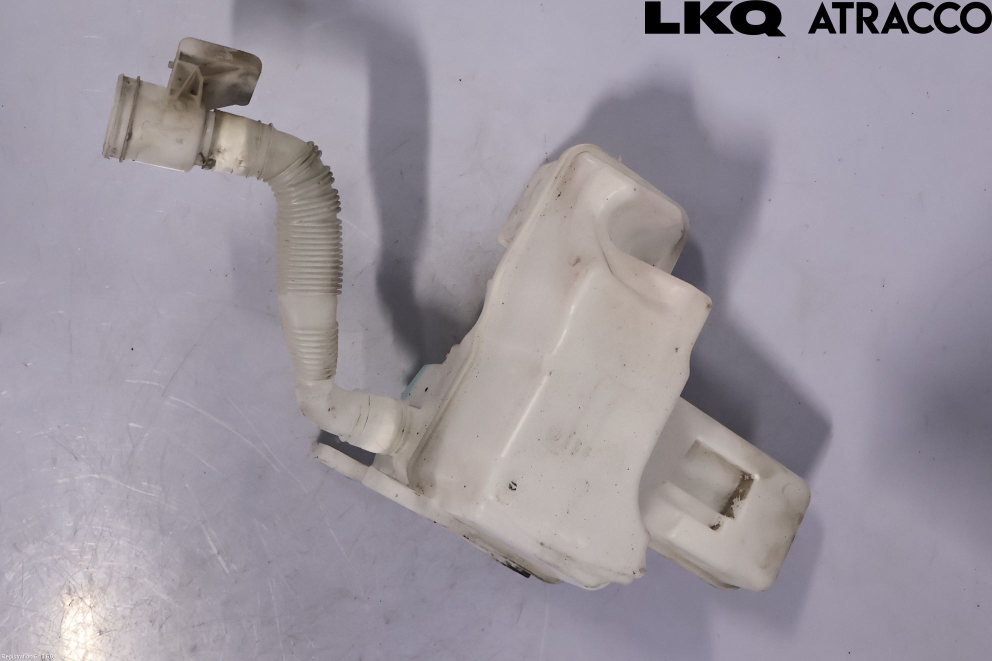 Volkswagen VW PASSAT 15-19 Spolartank Vindruta-Strål