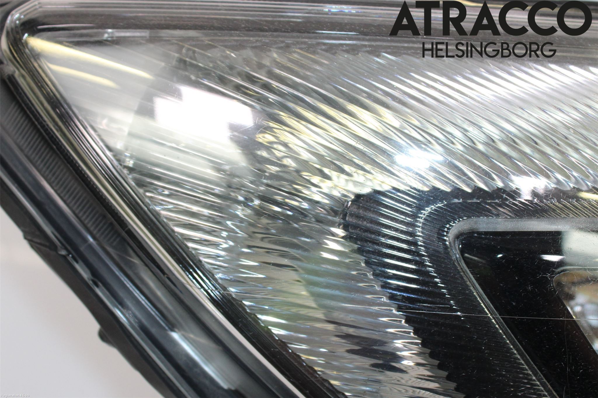 Opel ASTRA J 10-15 Strålkastare Höger